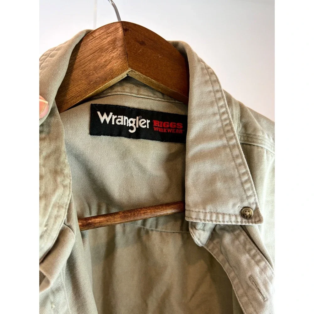 Wrangler Button Down Shirt Mens L Tan Riggs Workwear Twill Utility Rugged